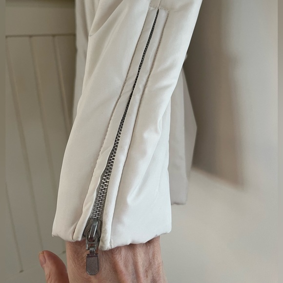 Zara vintage light puffer jacket w. adjustable belt & real fur collar Size S EUC - Picture 5 of 14